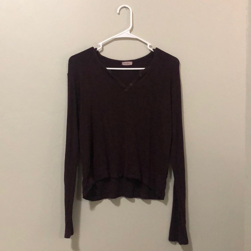 Brandy Melville Burgundy crew neck